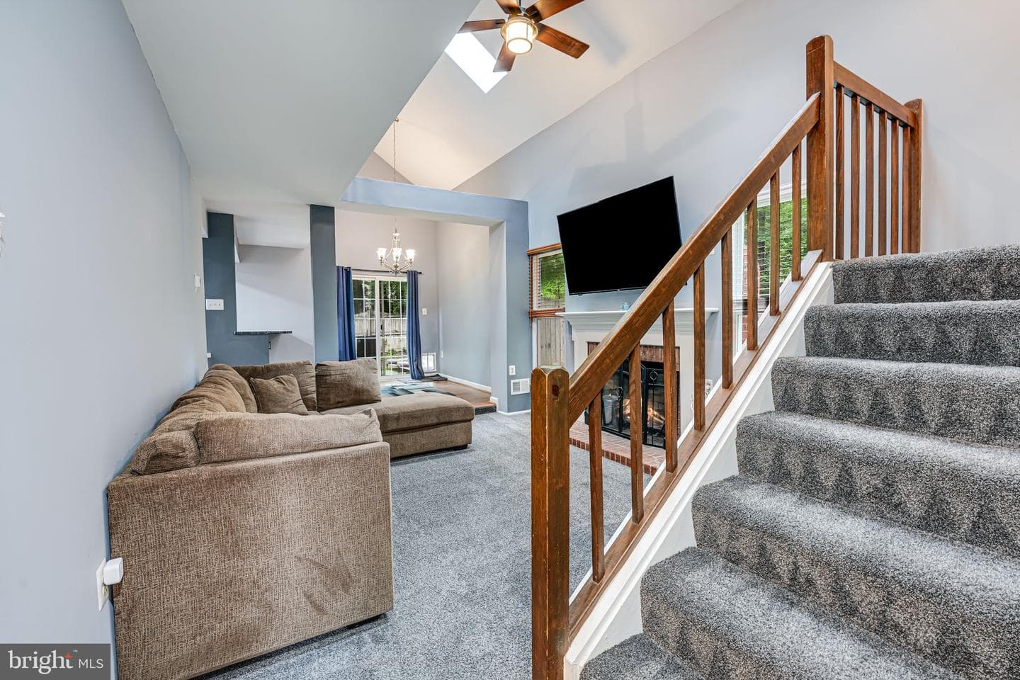 15246 Larkspur Lane photo 5