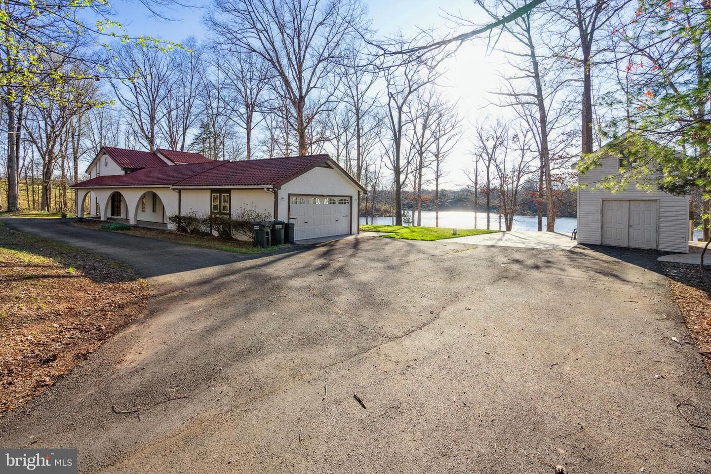 8909 Burwell Road photo 2