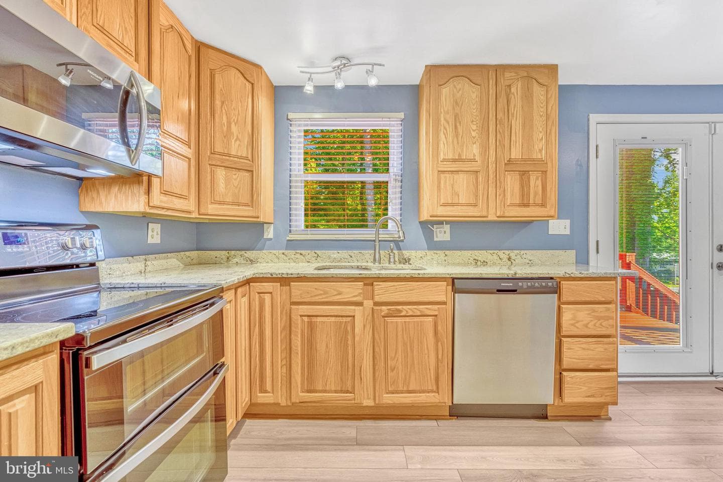 16000 Normandy Court photo 12