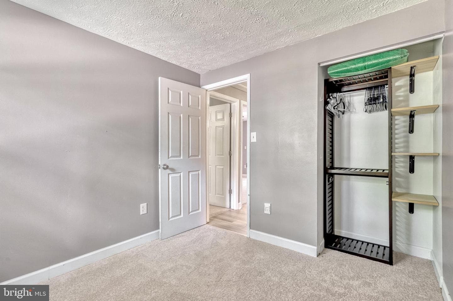 16000 Normandy Court photo 22