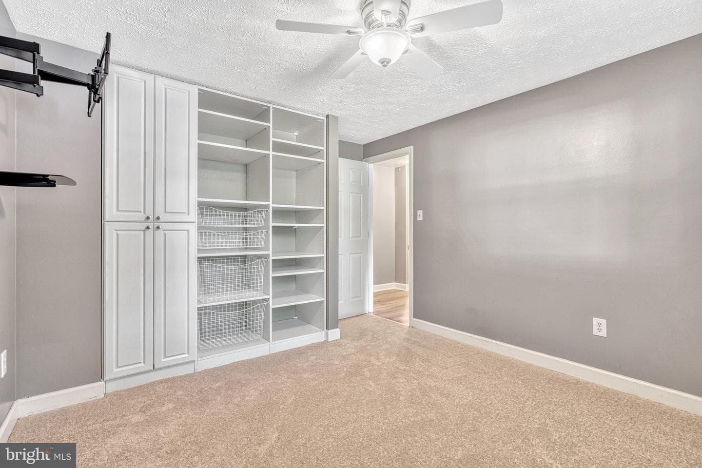 16000 Normandy Court photo 24