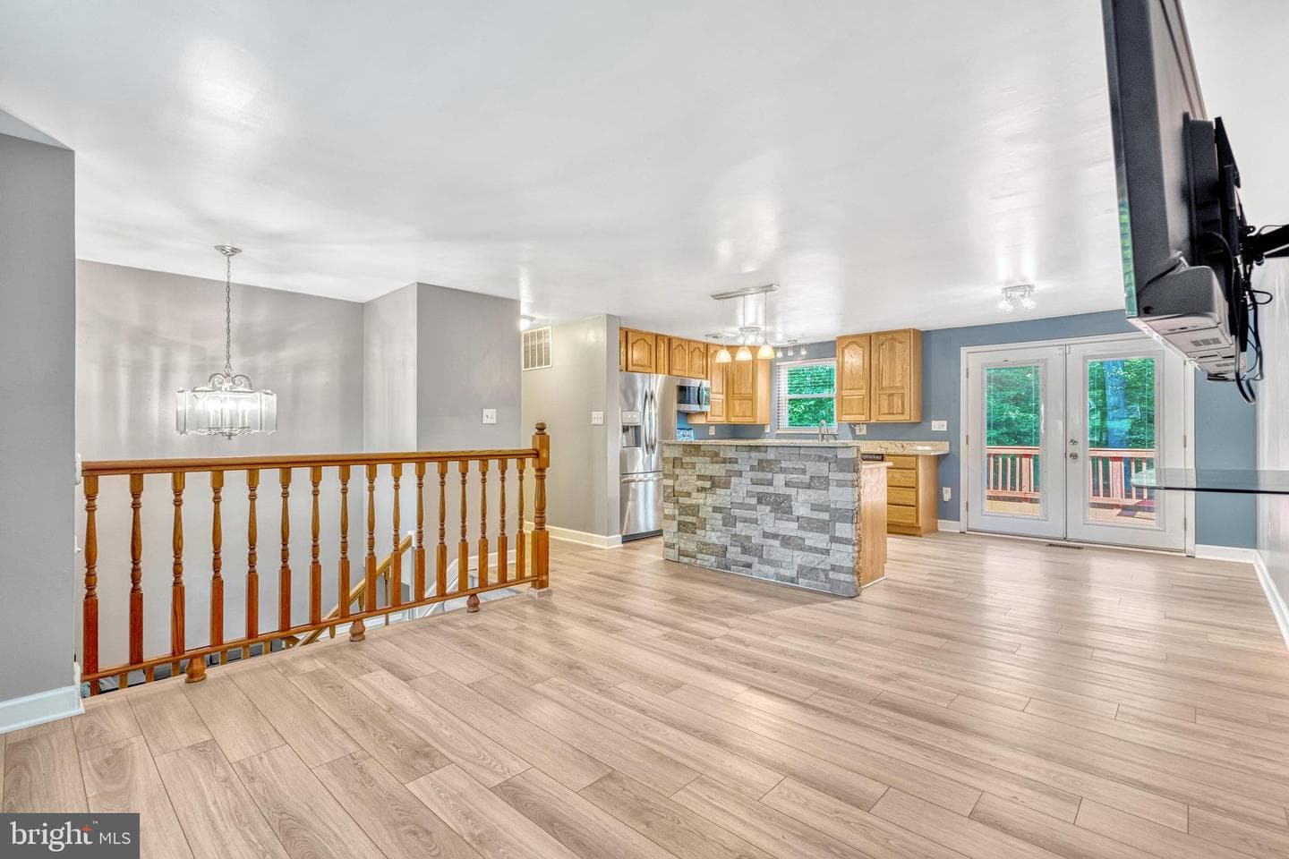 16000 Normandy Court photo 5