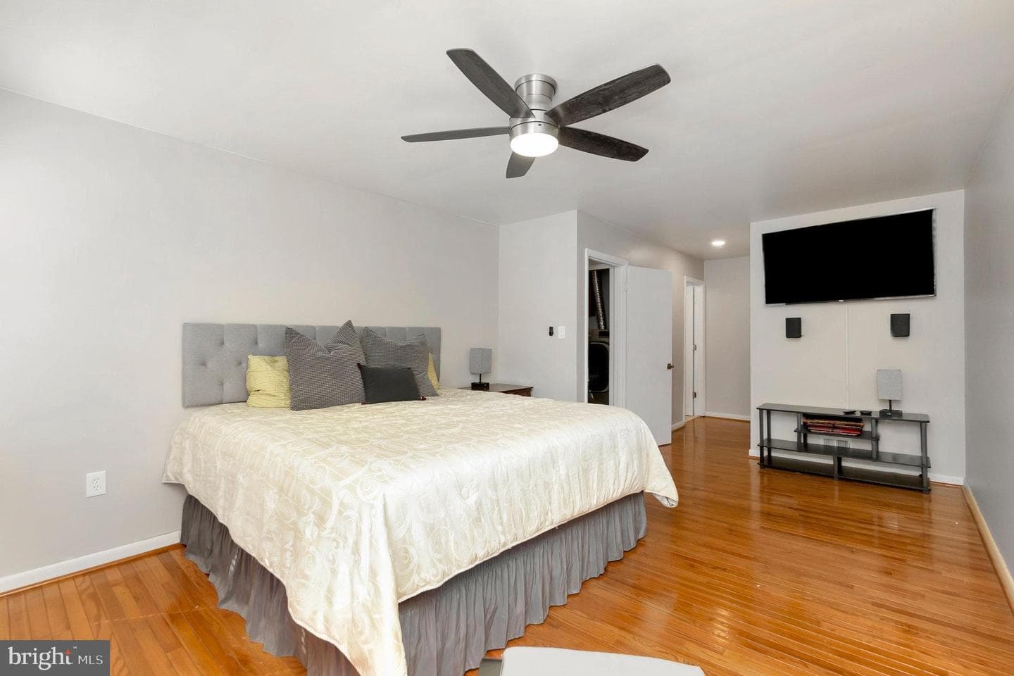 13396 Packard Drive photo 6