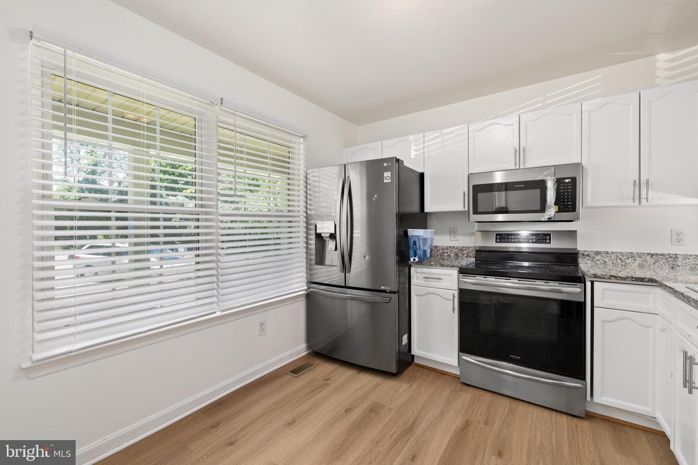 14905 Feeder Lane photo 10
