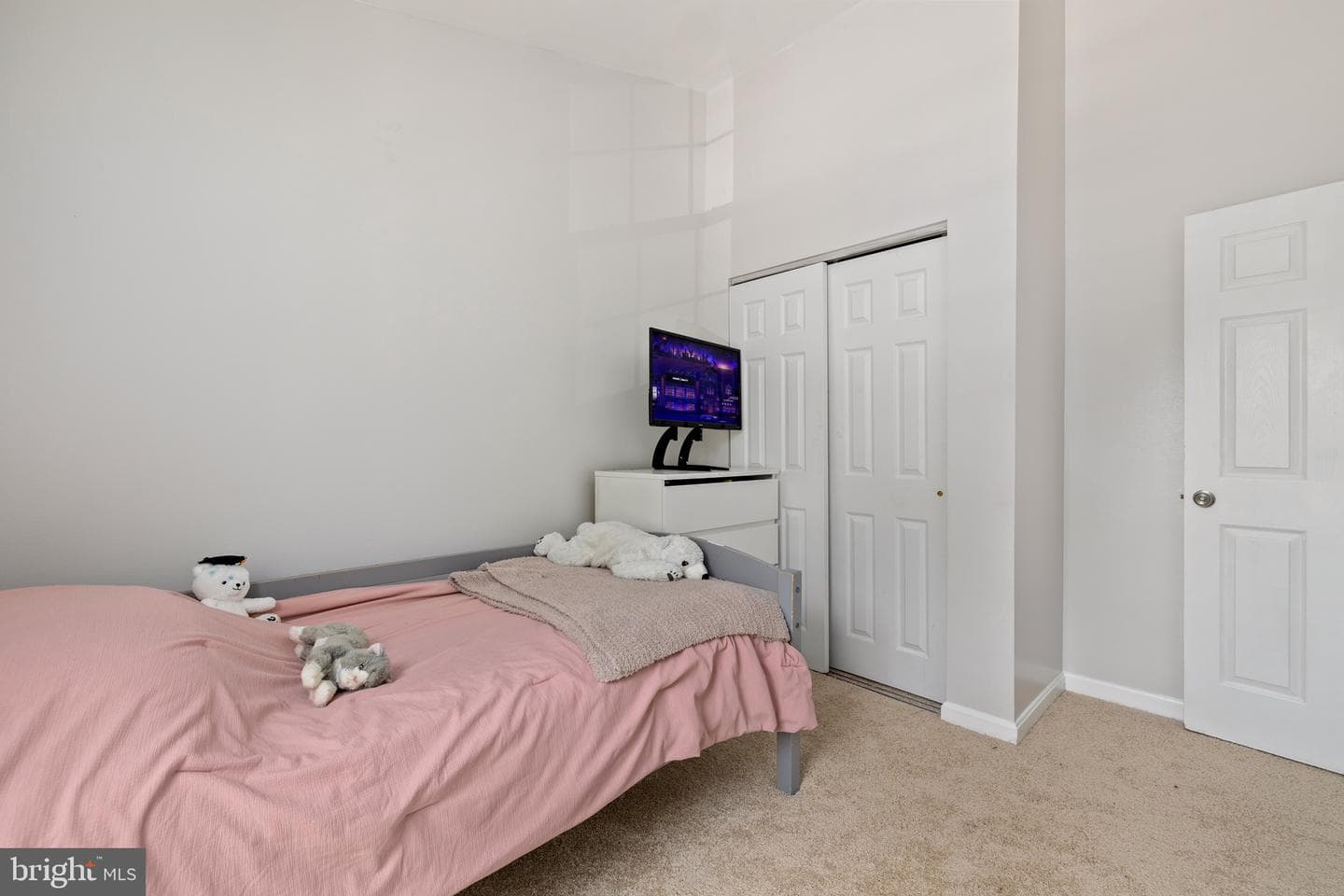 14905 Feeder Lane photo 23