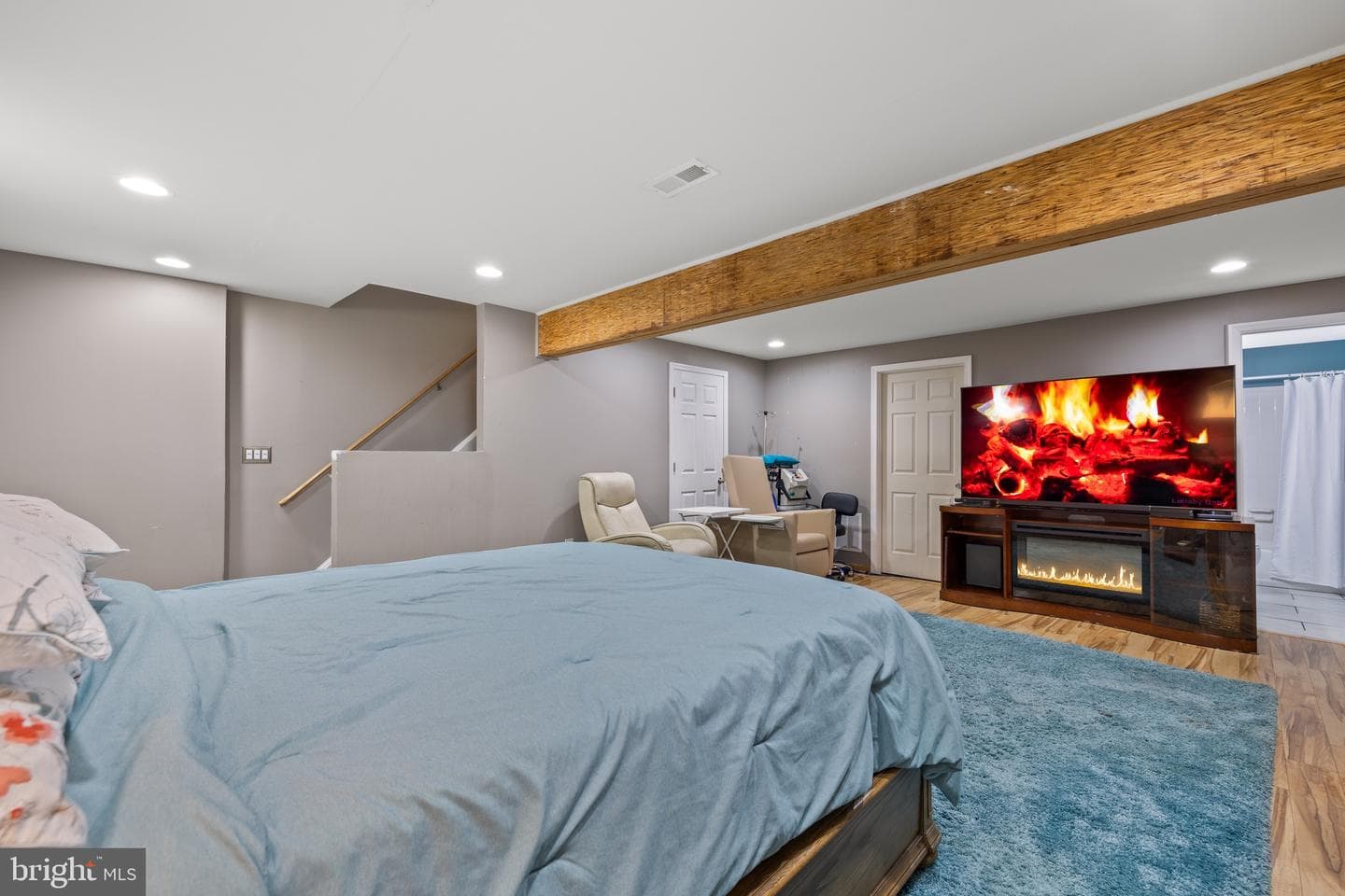 14905 Feeder Lane photo 36