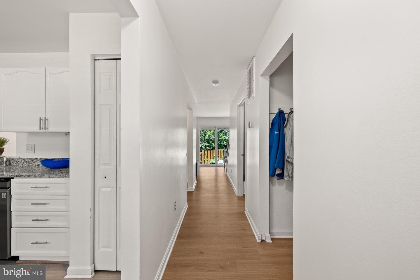 14905 Feeder Lane photo 6