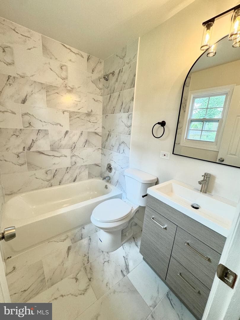 8002 Clifton Street photo 9