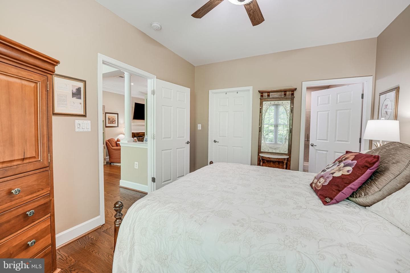 7055 Heritage Hunt Drive #105 photo 14