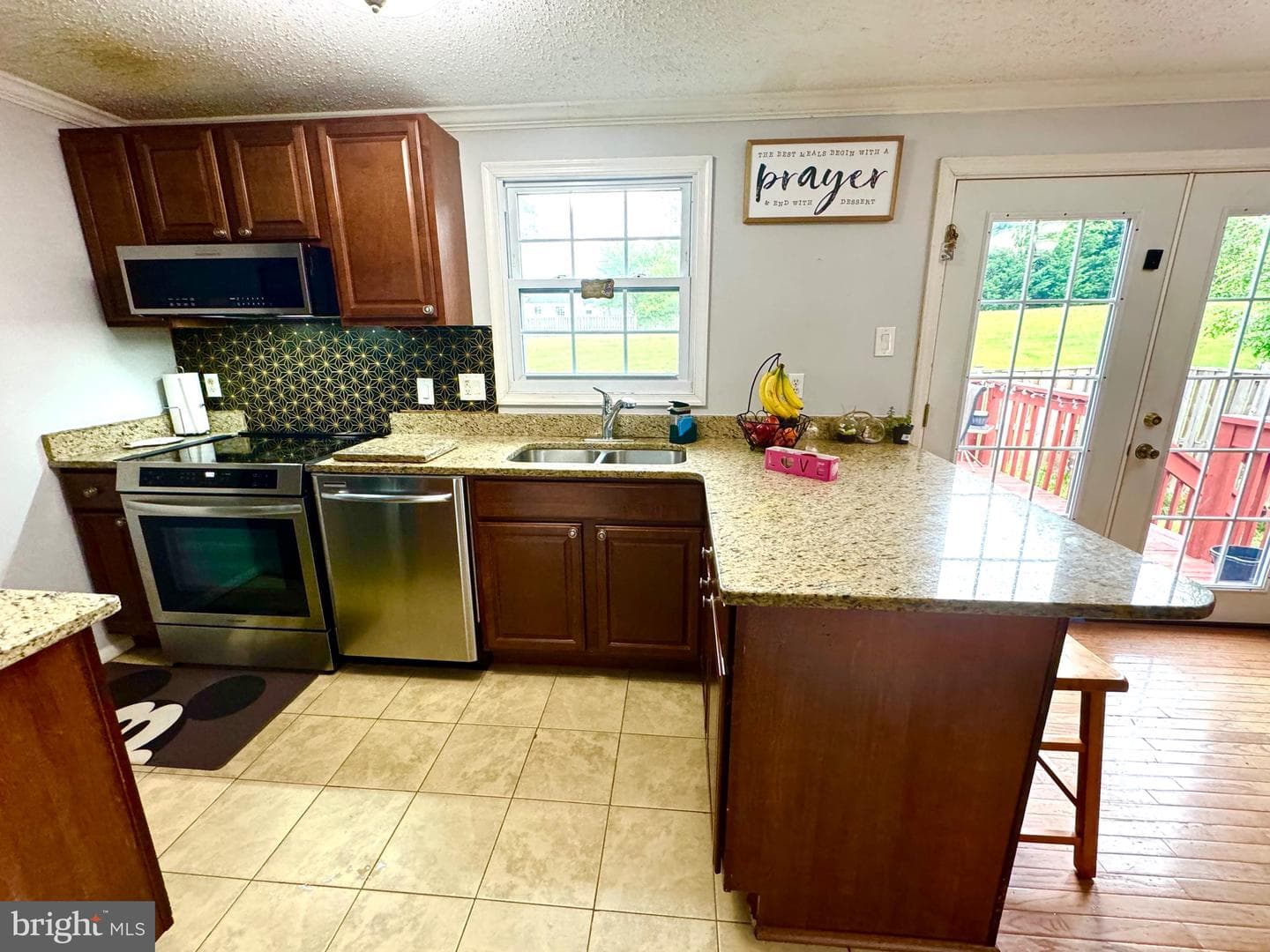 13572 Bentley Circle photo 7