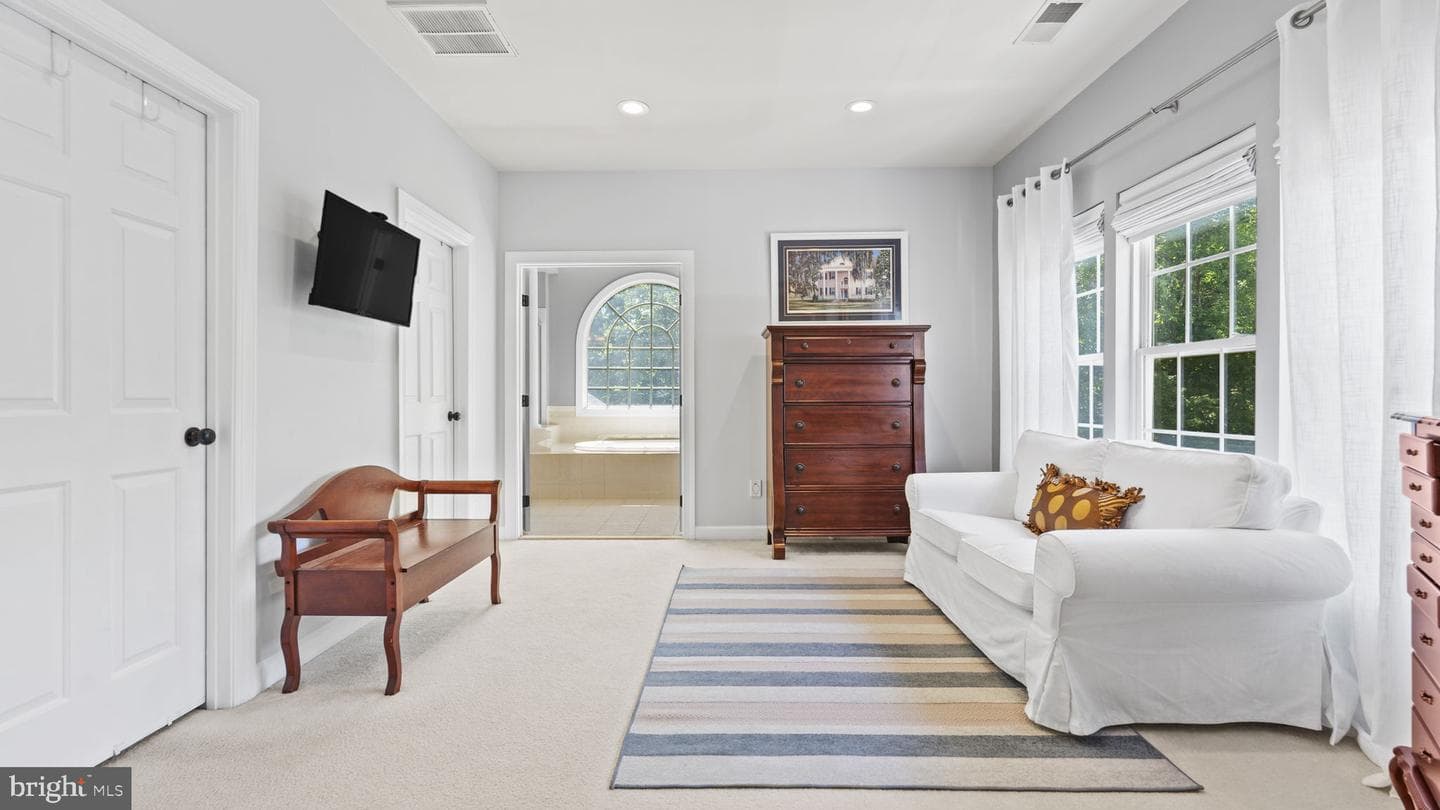 7313 Great Mere Court photo 25
