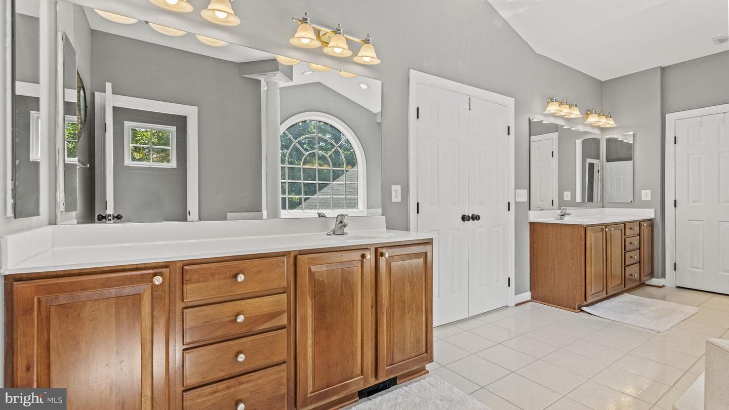 7313 Great Mere Court photo 27
