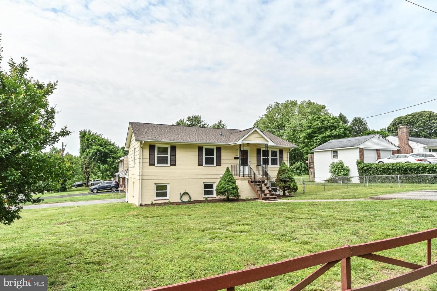 1501 Woodside Drive photo 45