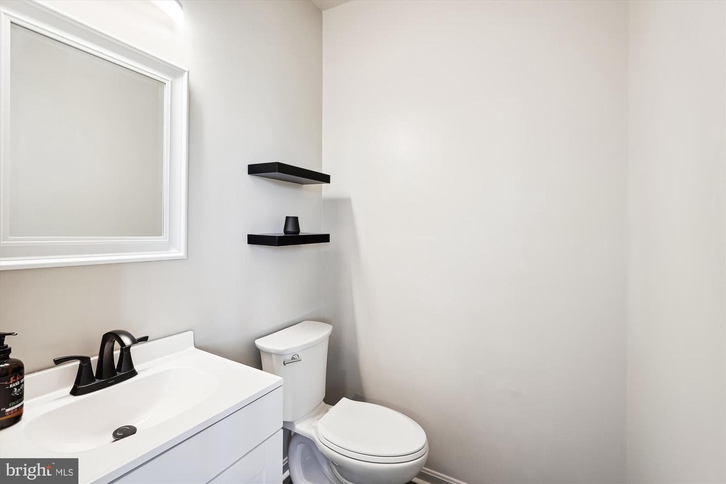 8854 Howland Place photo 18