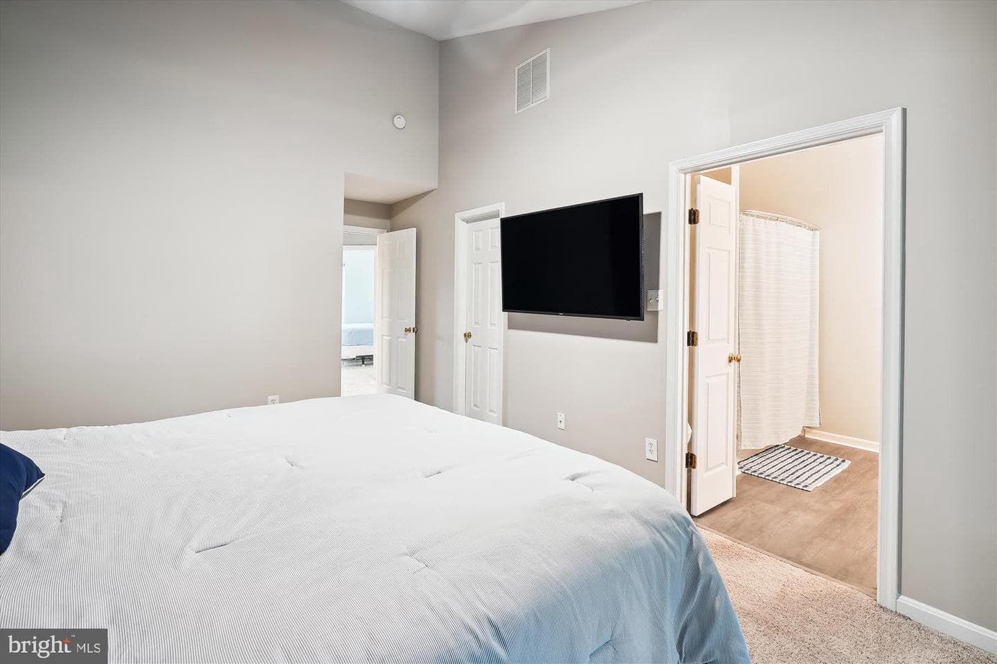 8854 Howland Place photo 30