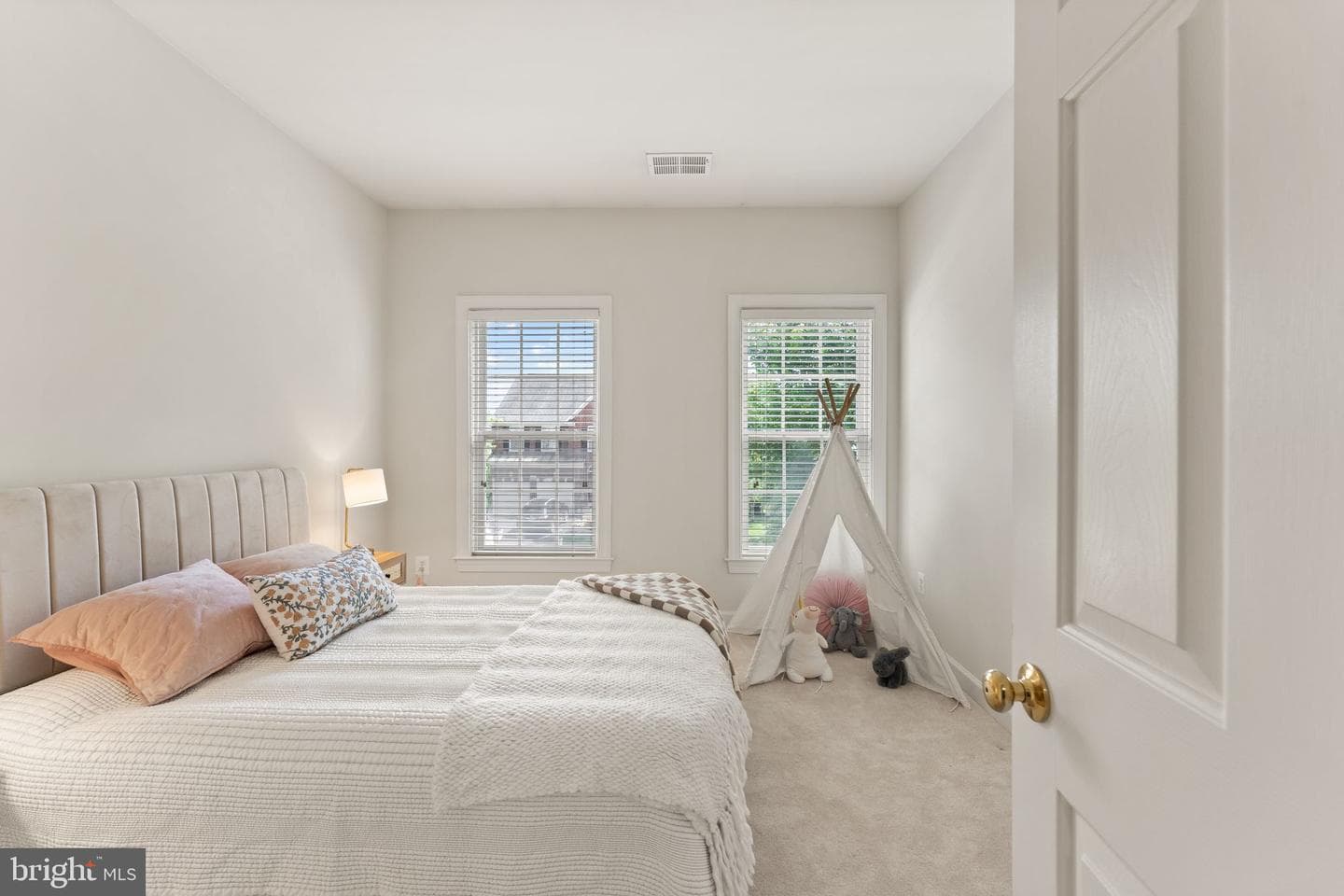 6612 Cheney Way photo 34