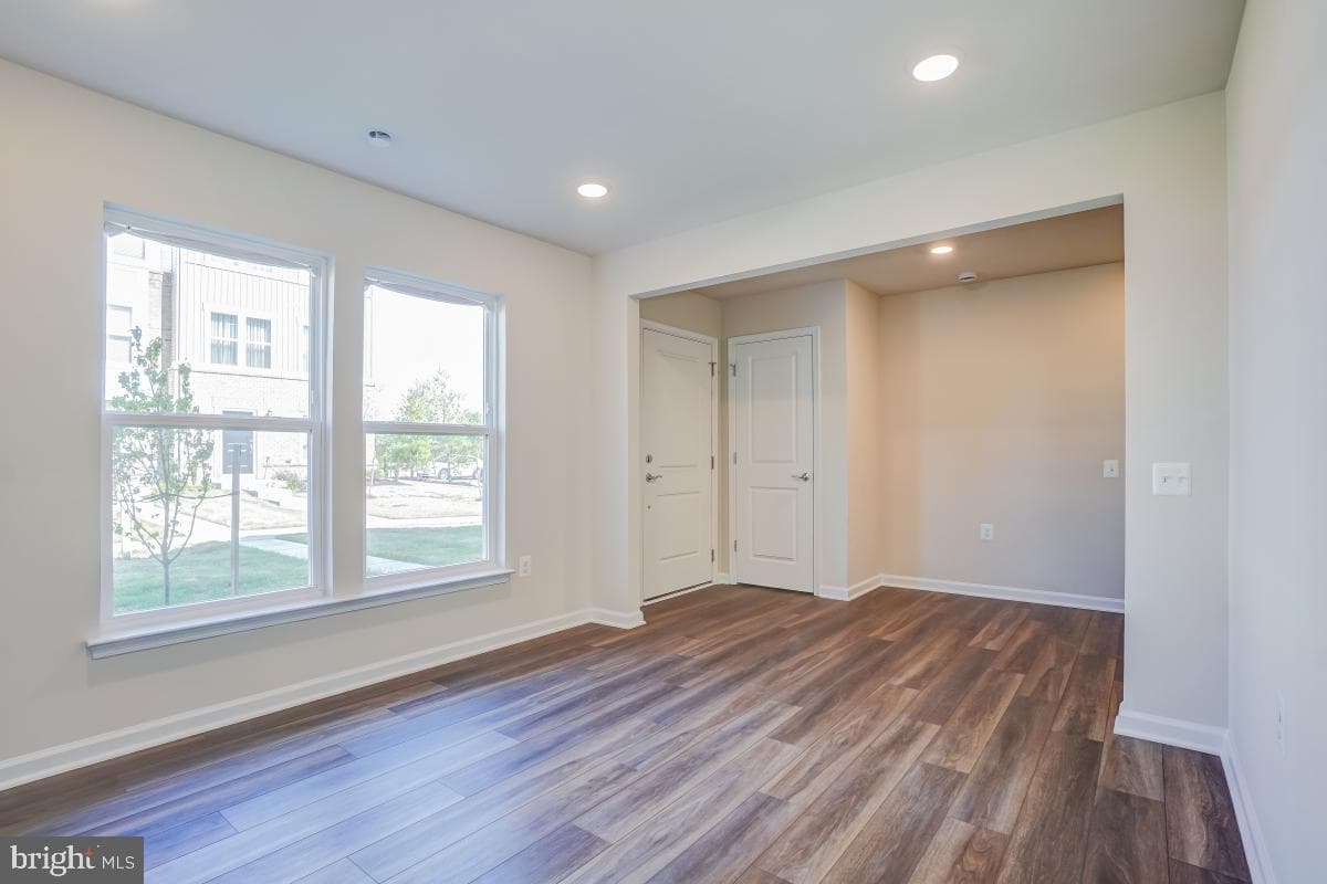 15057 Jaxton Square Lane photo 8