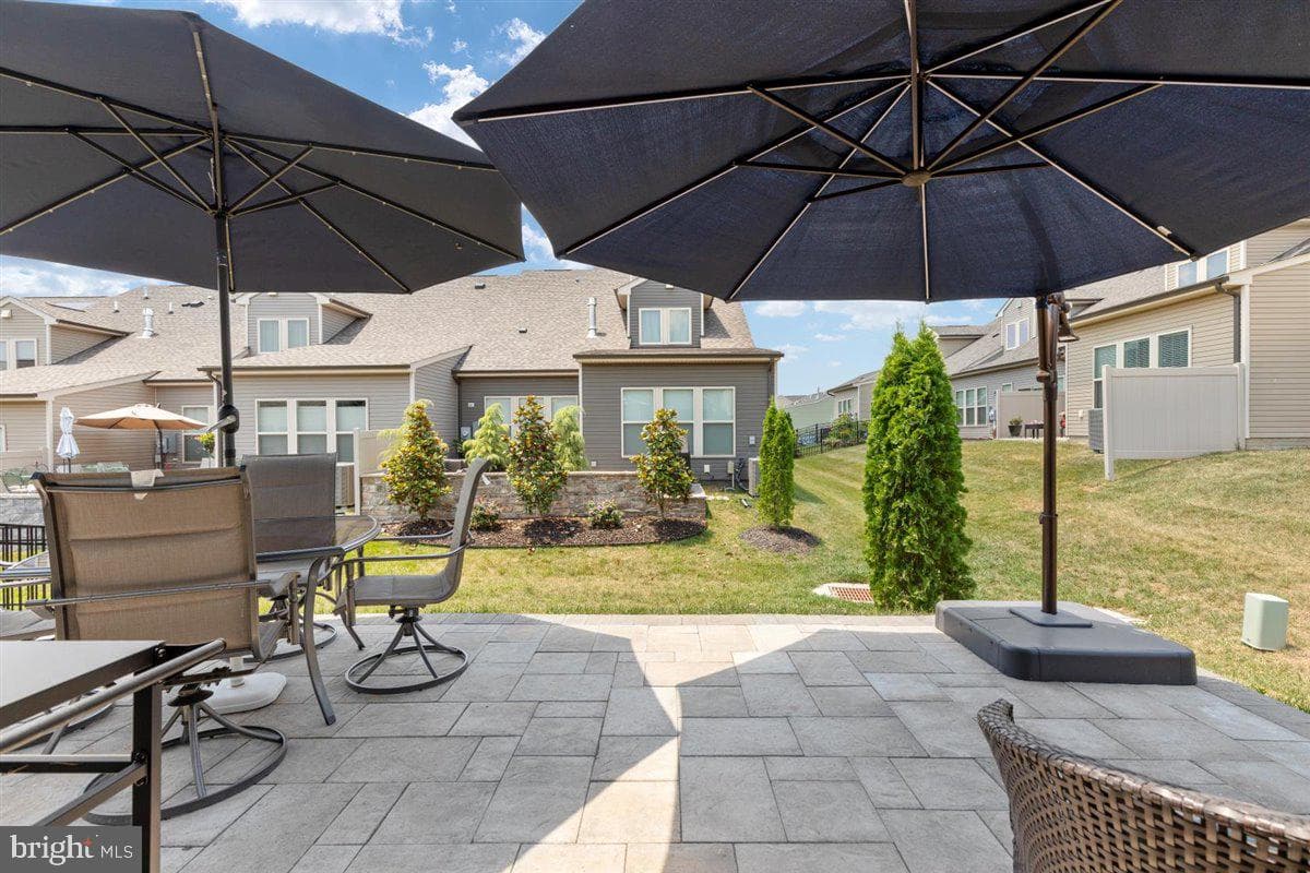 6794 Begonia Lane photo 19
