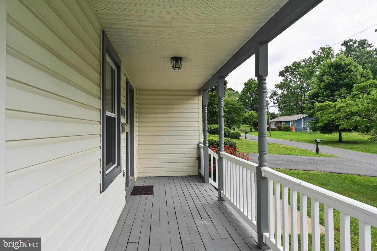 14656 Pratt Street photo 6