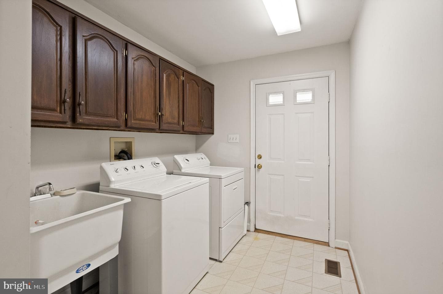 7900 Guy Drive photo 34