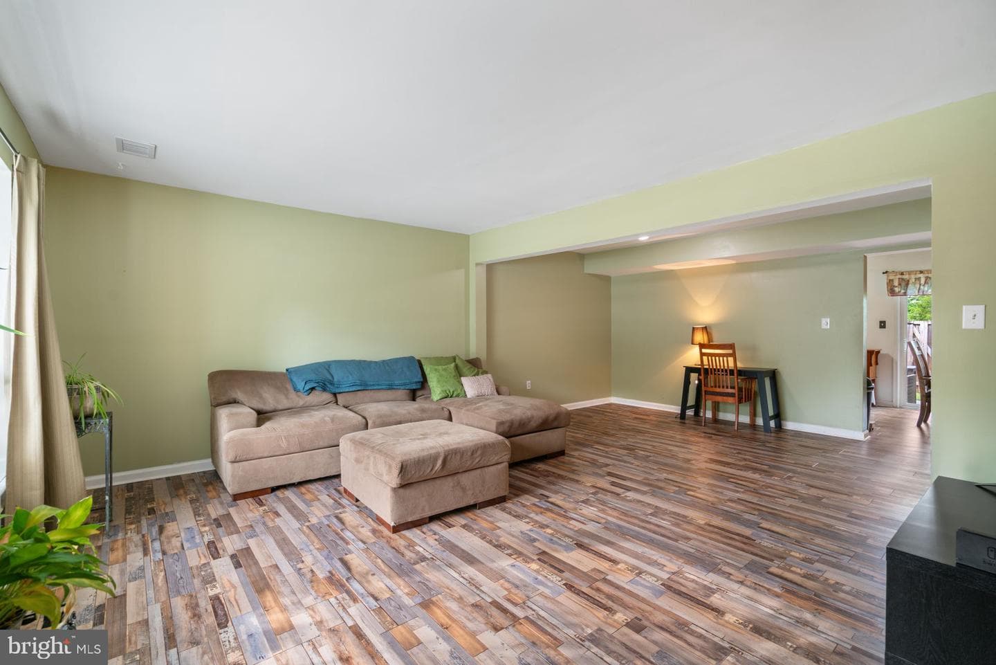 14325 N Park Court photo 8