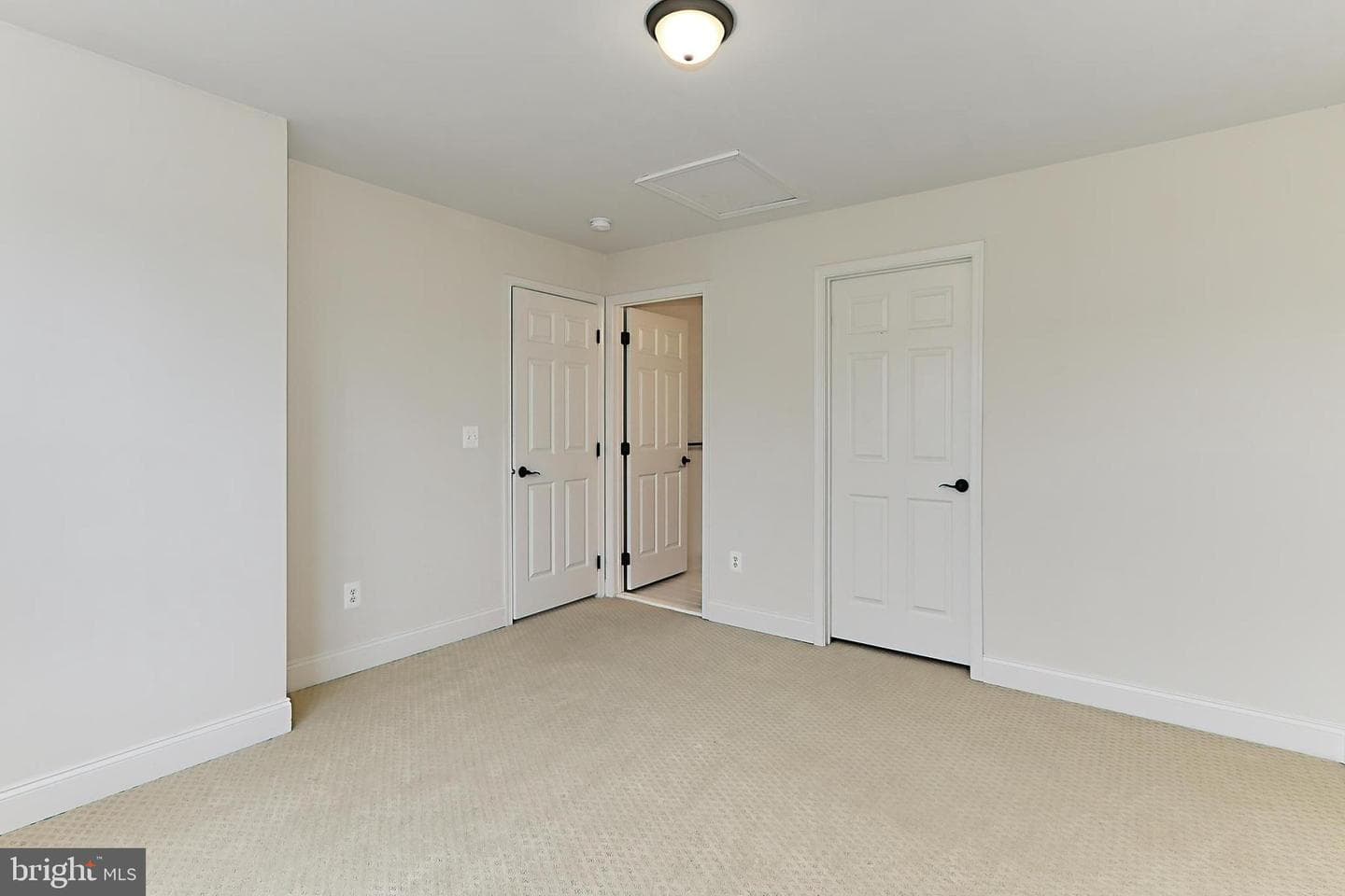 5282 Jacobs Creek Place photo 38