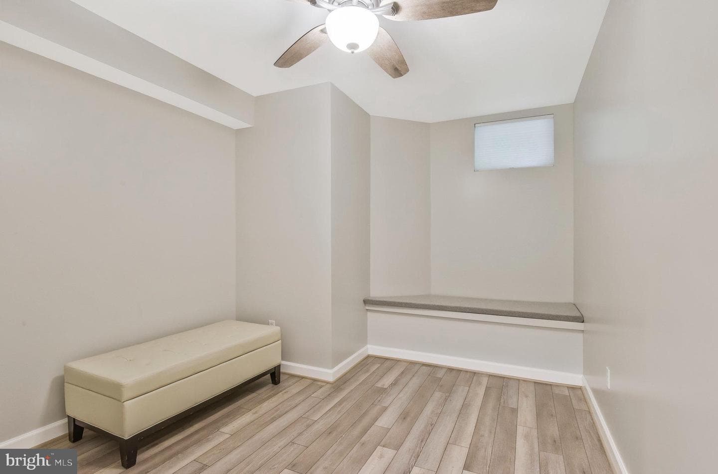 7941 Amsterdam Court photo 48