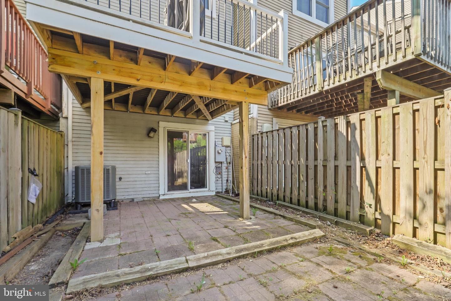 15239 Valley Stream Drive photo 20