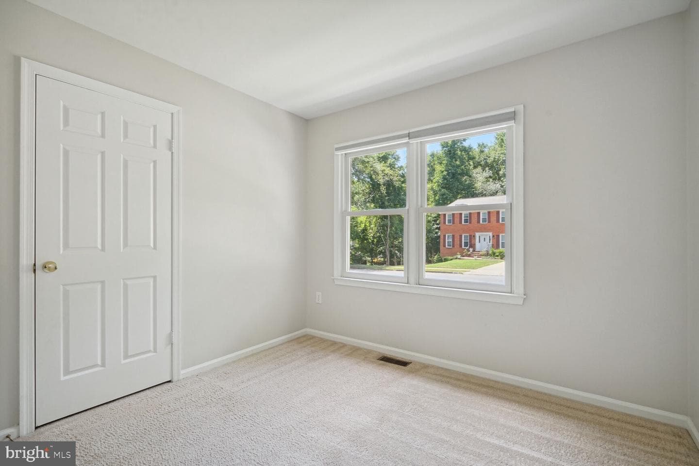 16212 Edgewood Drive photo 10