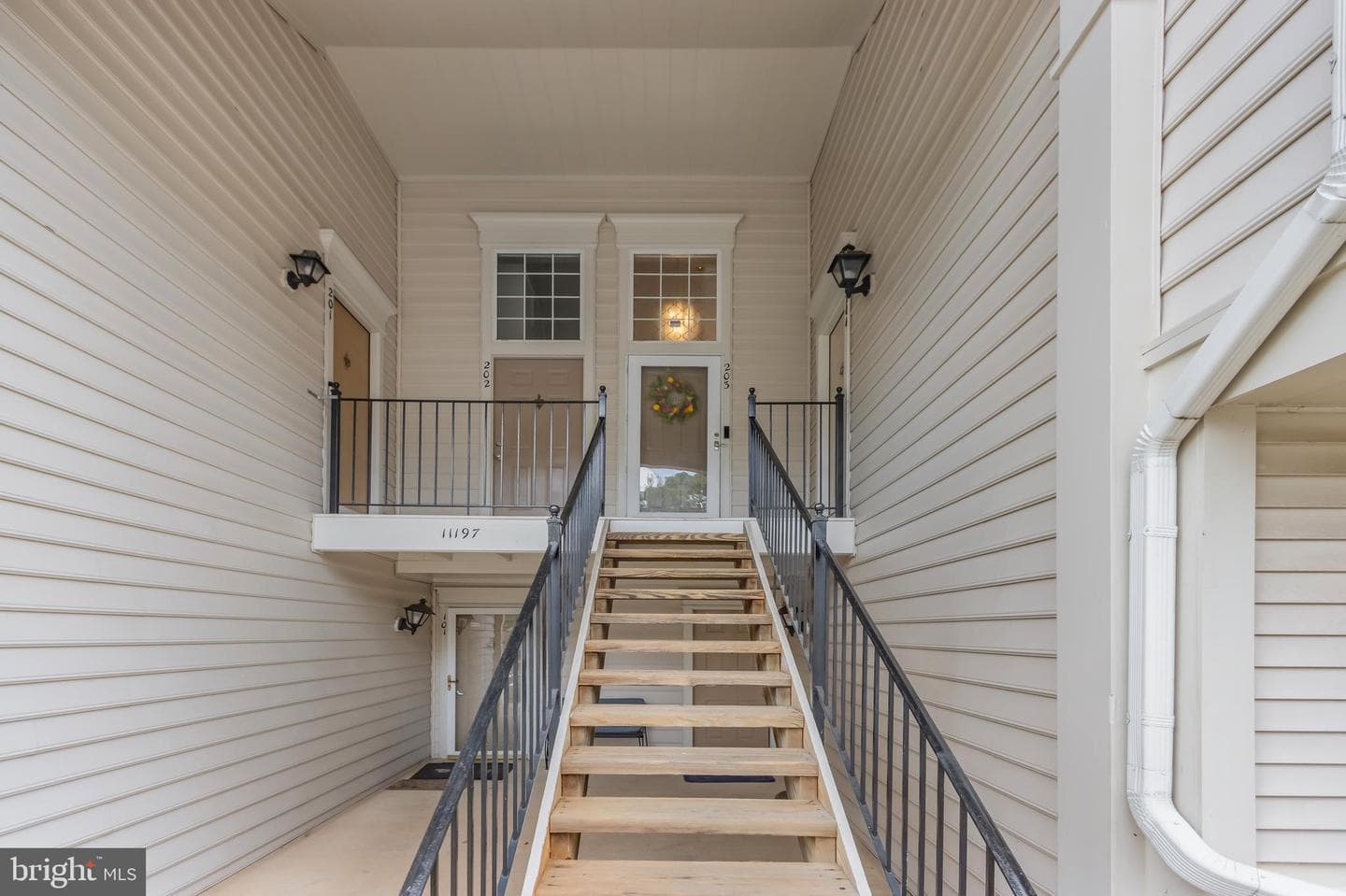 11197 Rienzi Place #203 photo 3