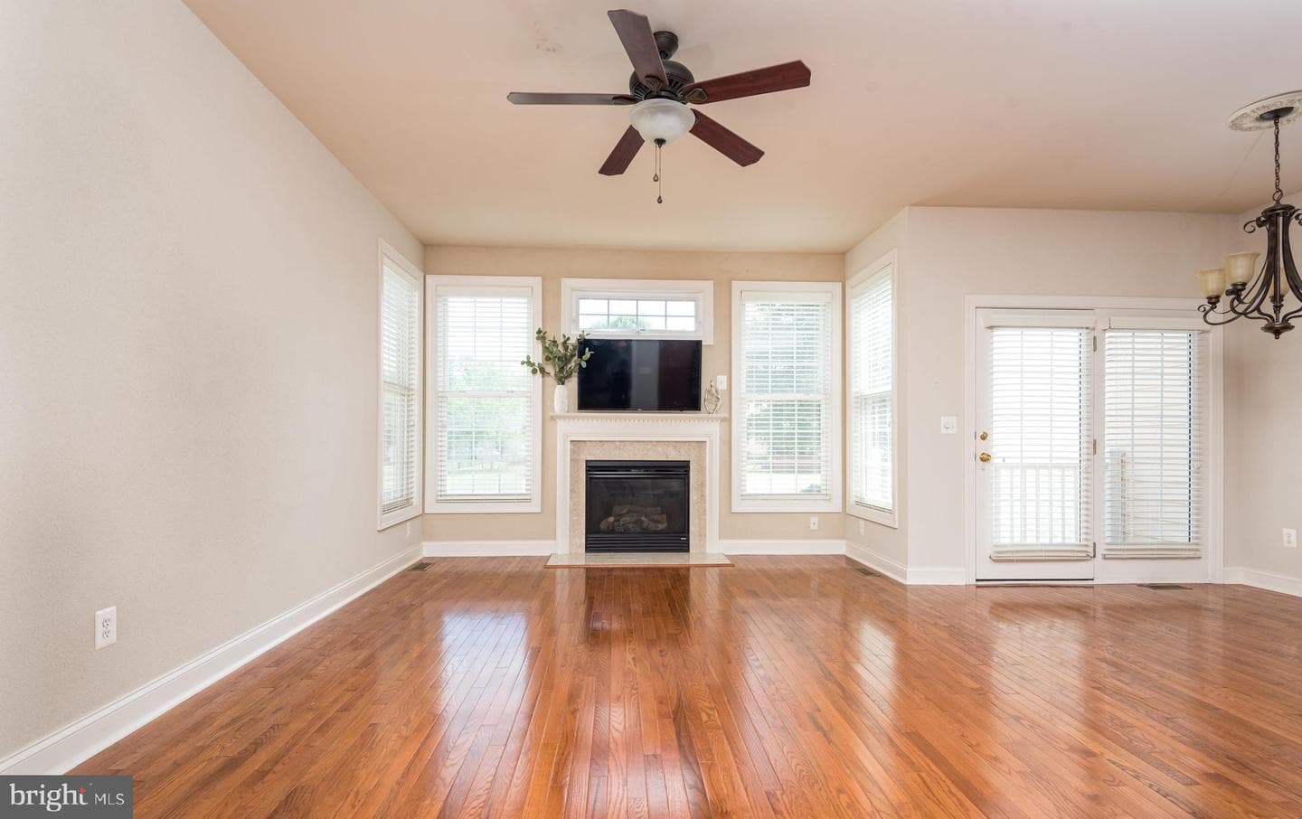 5792 Amelia Springs Circle photo 20