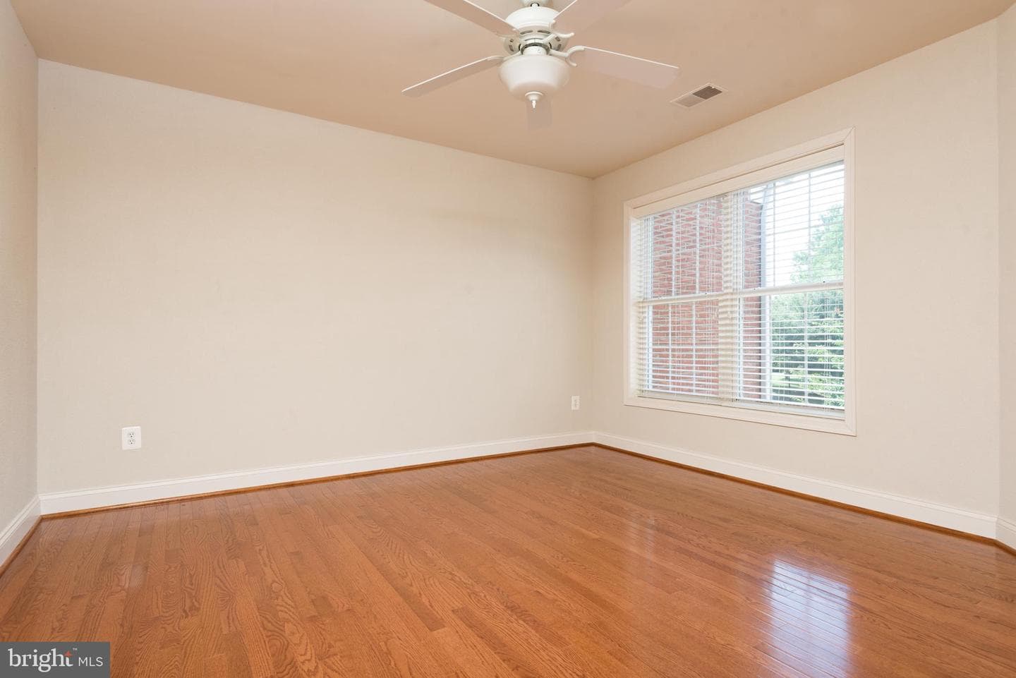 5792 Amelia Springs Circle photo 41