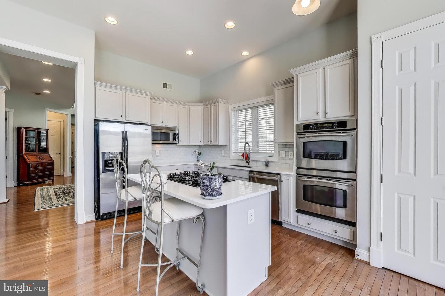 16180 Radburn Street photo 10