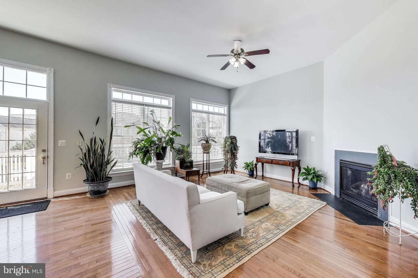 16180 Radburn Street photo 13