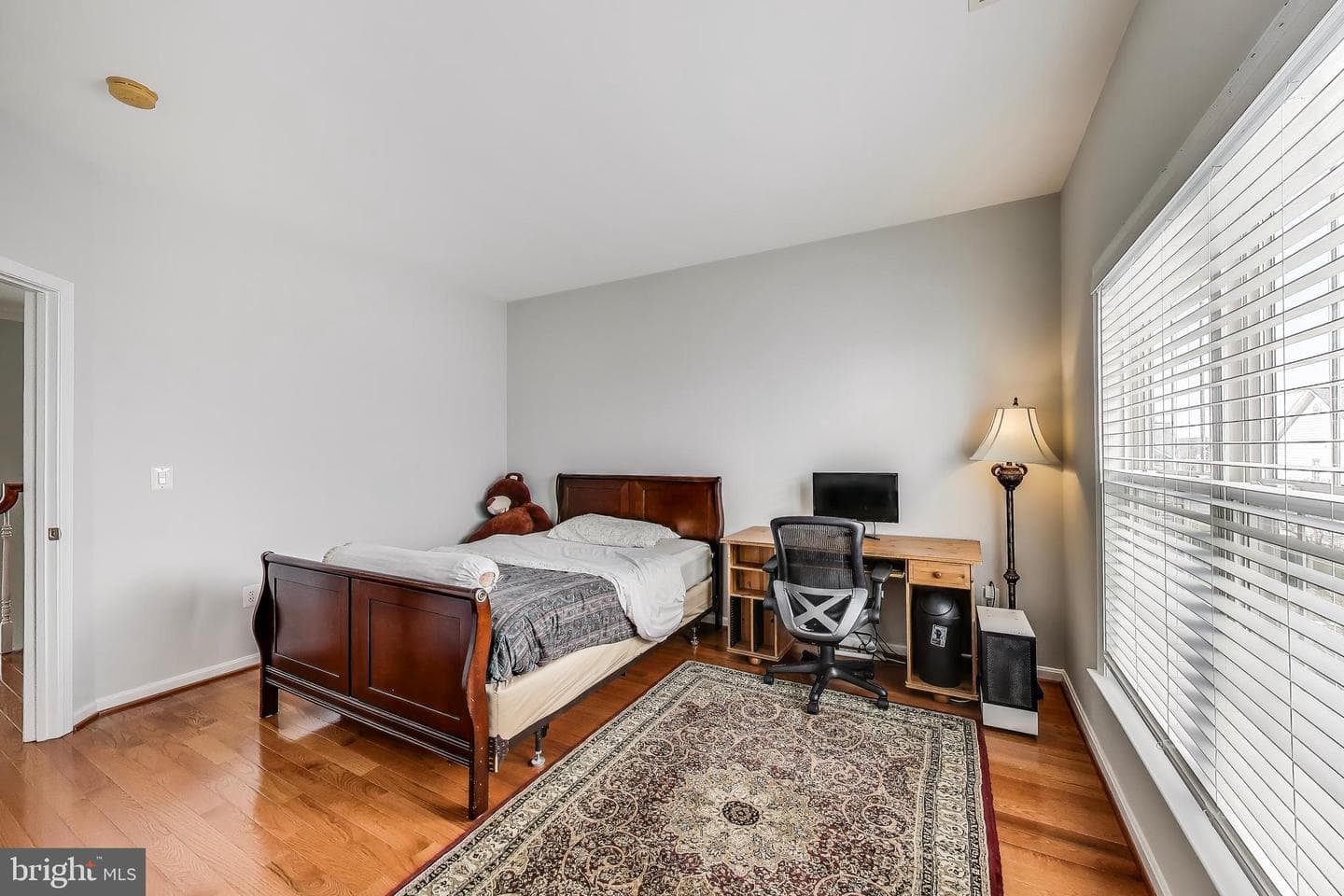 16180 Radburn Street photo 29