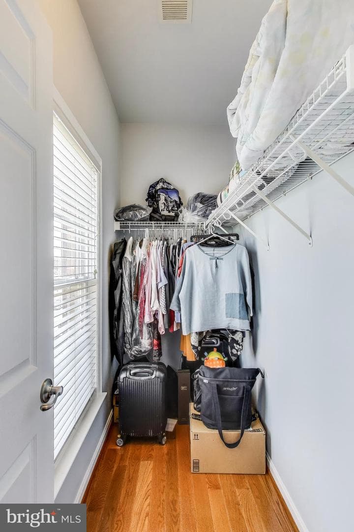 16180 Radburn Street photo 39