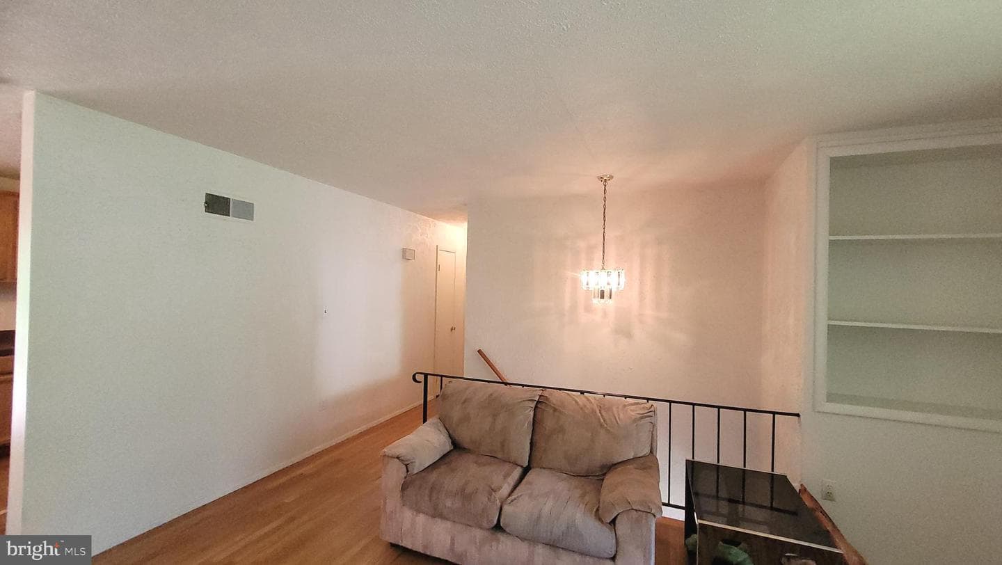 4806 Korvett Drive photo 17