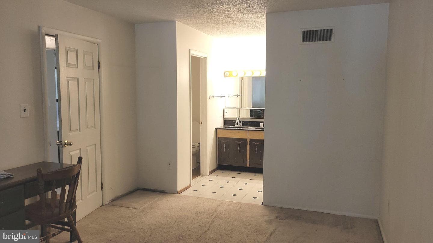 4806 Korvett Drive photo 23