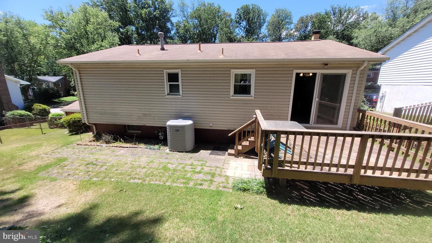 4806 Korvett Drive photo 32