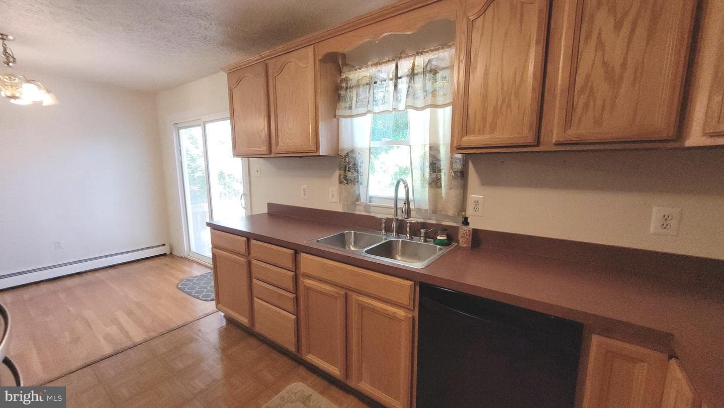 4806 Korvett Drive photo 6