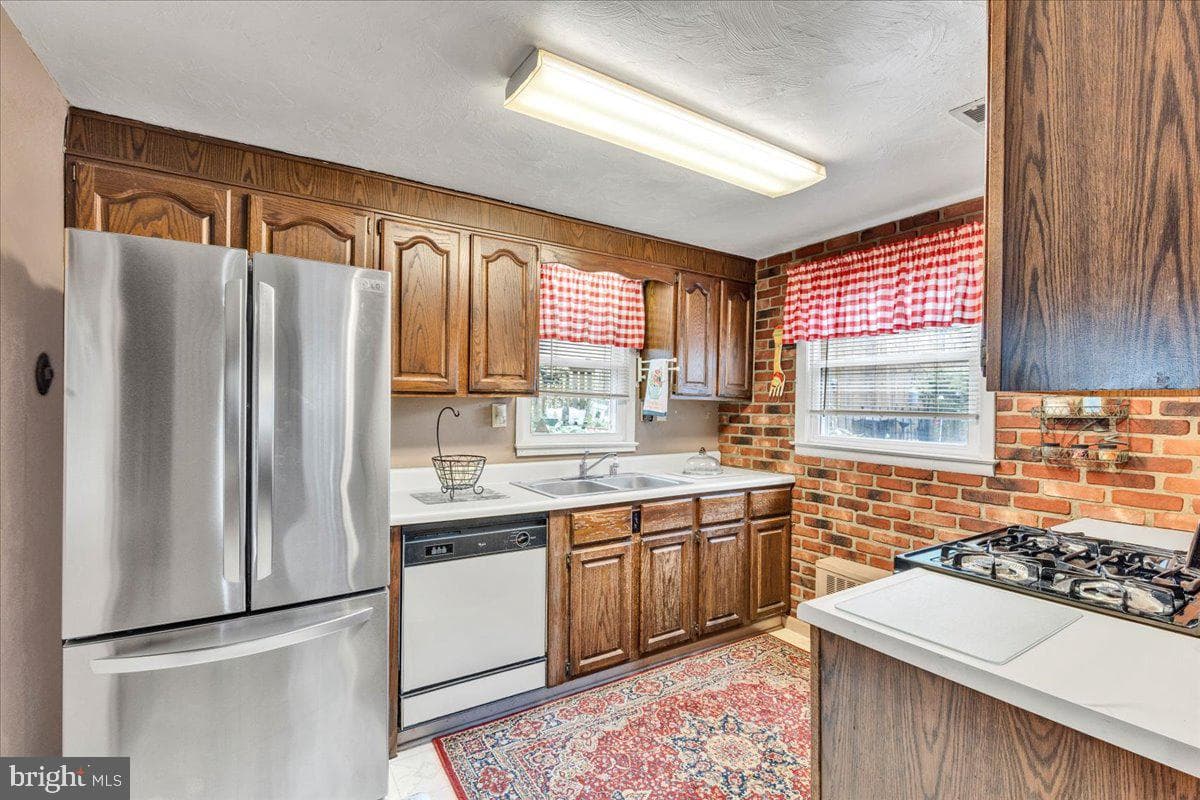 14509 Brook Drive photo 22