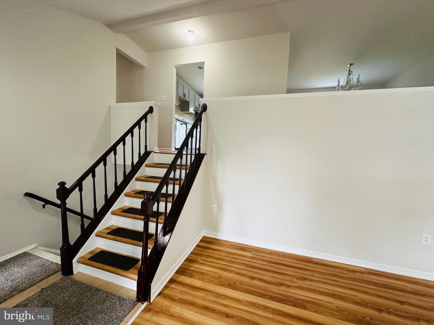 8640 Sunnygate Drive photo 6
