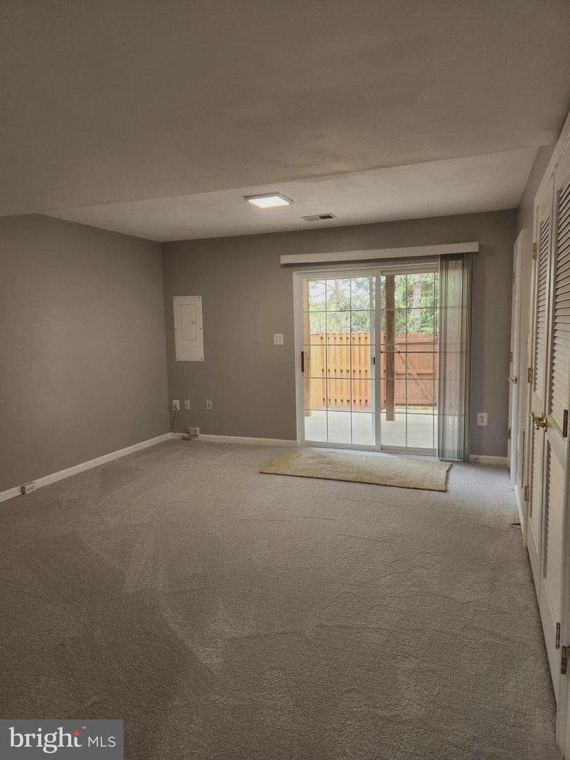 10544 Falkirk Way photo 4
