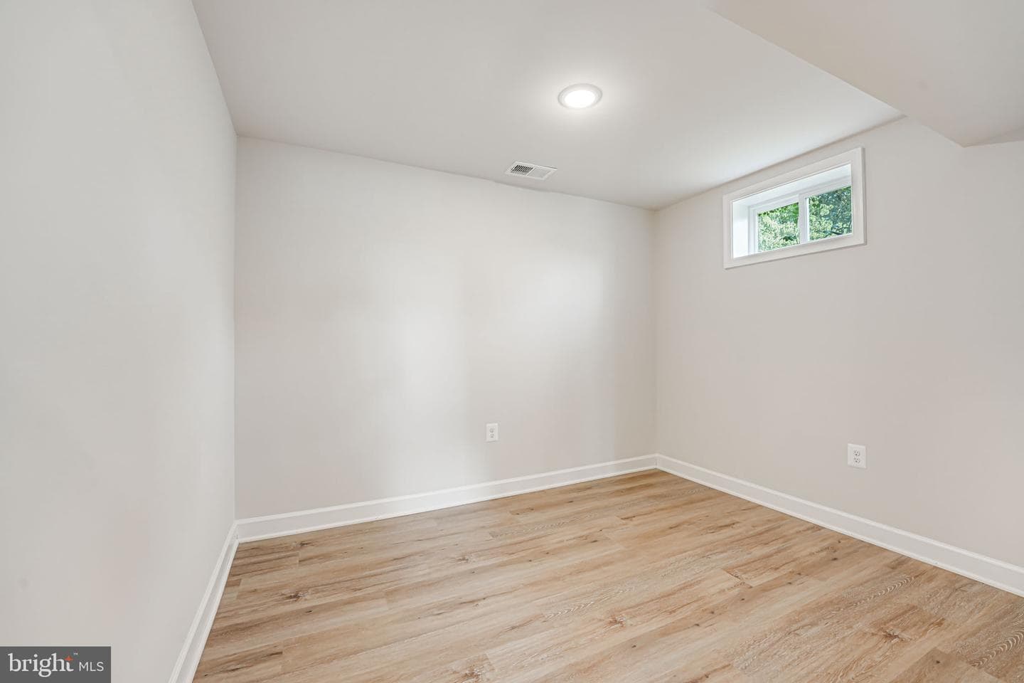 14105 Franklin Street photo 7