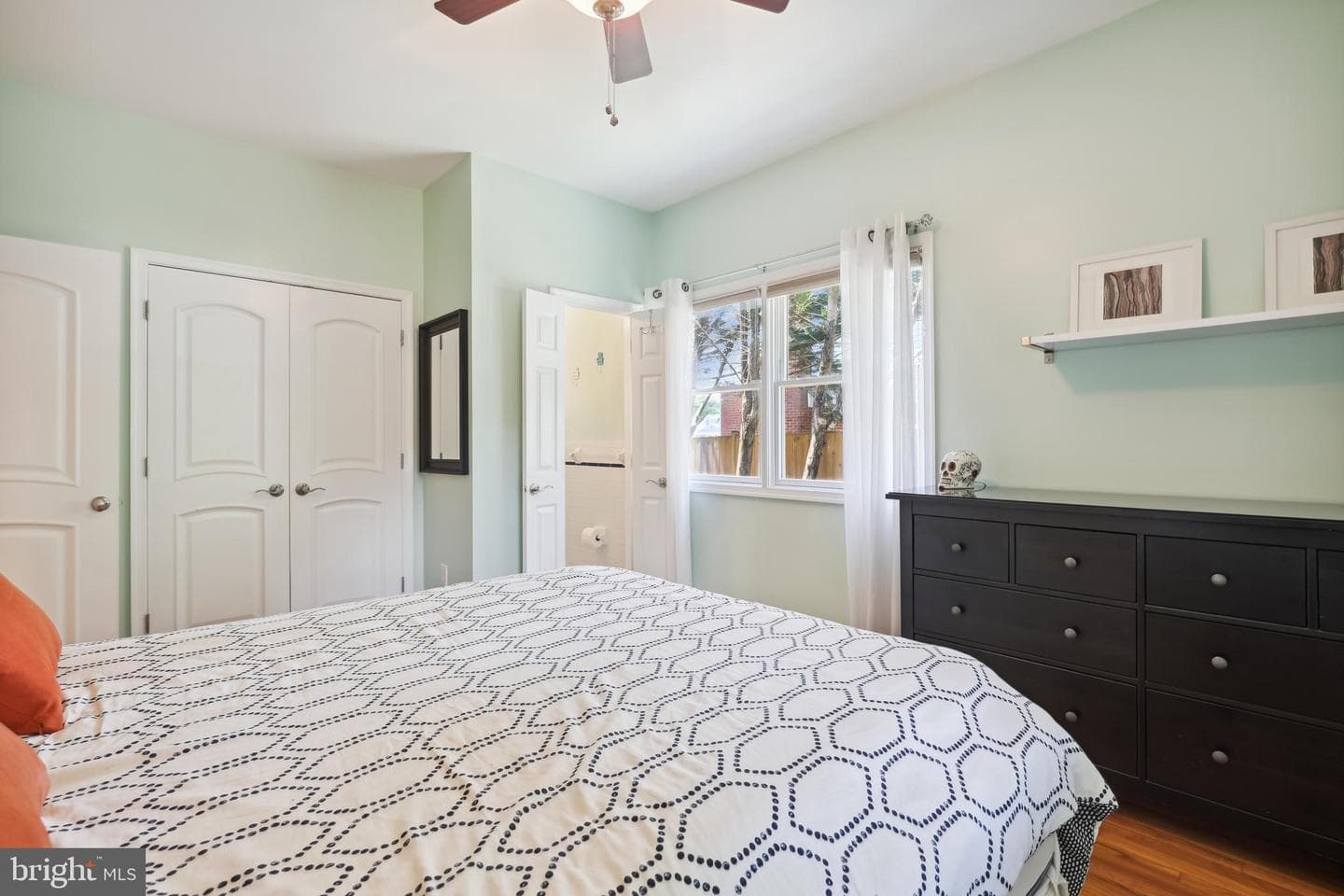 1106 Linden Street photo 20
