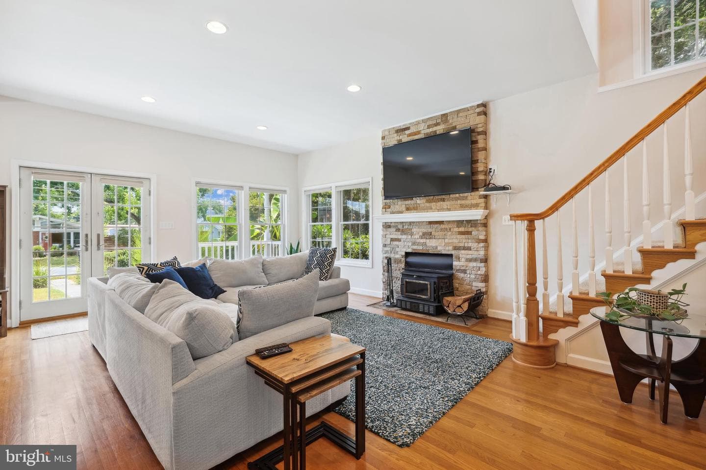 1106 Linden Street photo 4