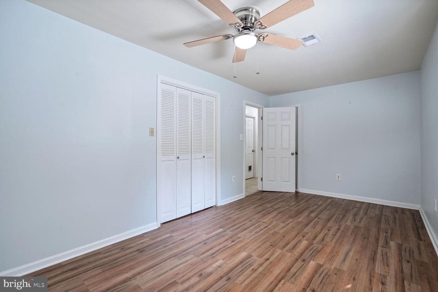 16204 Edgewood Drive photo 19