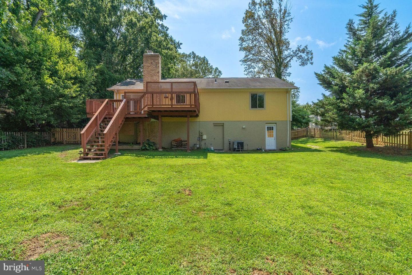 16204 Edgewood Drive photo 2