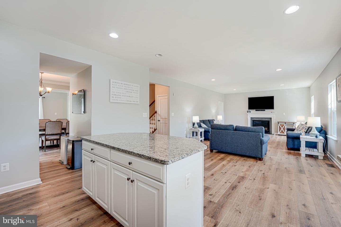 12921 Hoadly Manor Drive photo 32