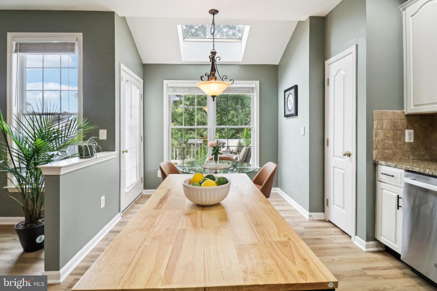 5520 Arrowfield Terrace photo 32